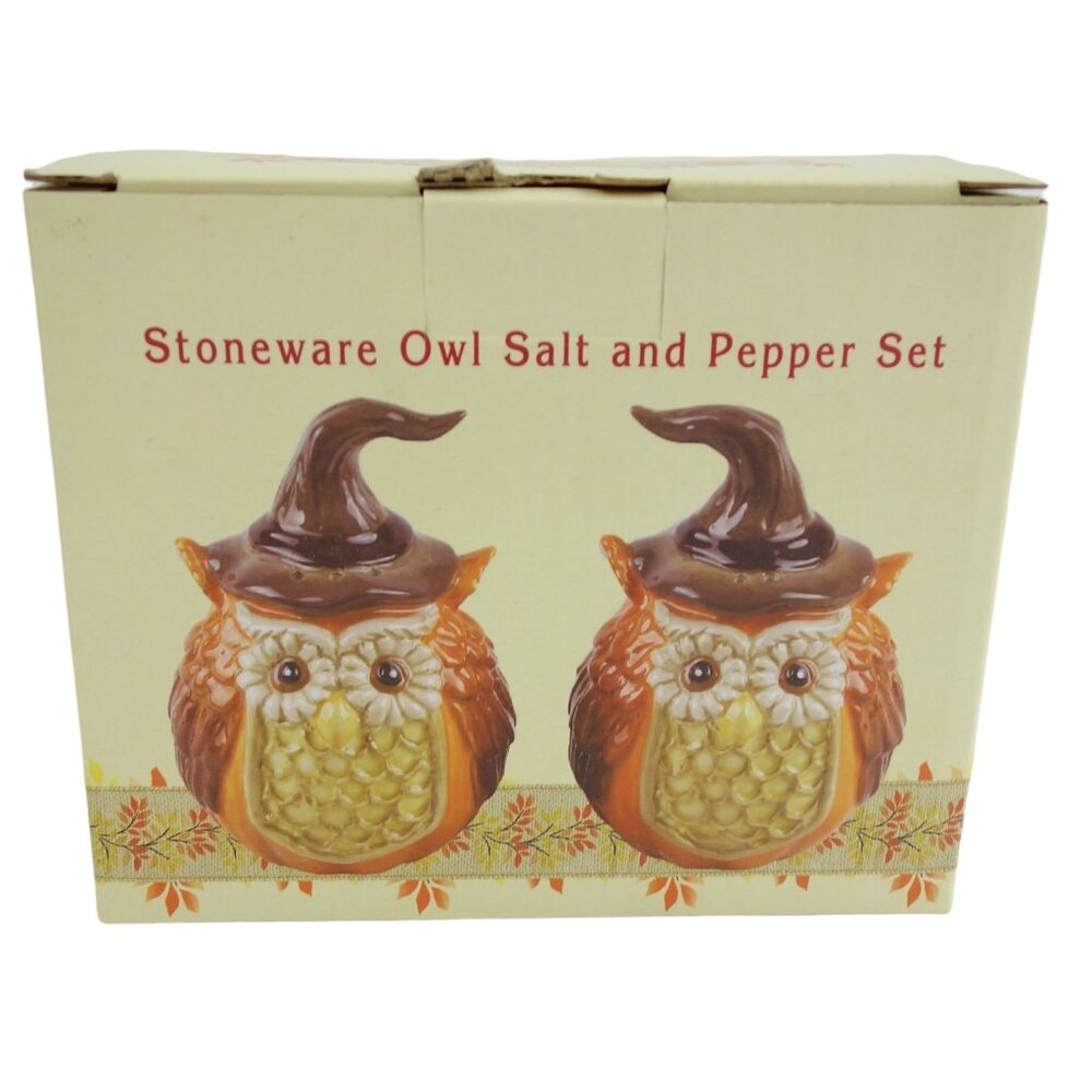 Cracker Barrel Stoneware Owl Fall Harvest Theme Salt and Pepper Shaker Set w/ Bo